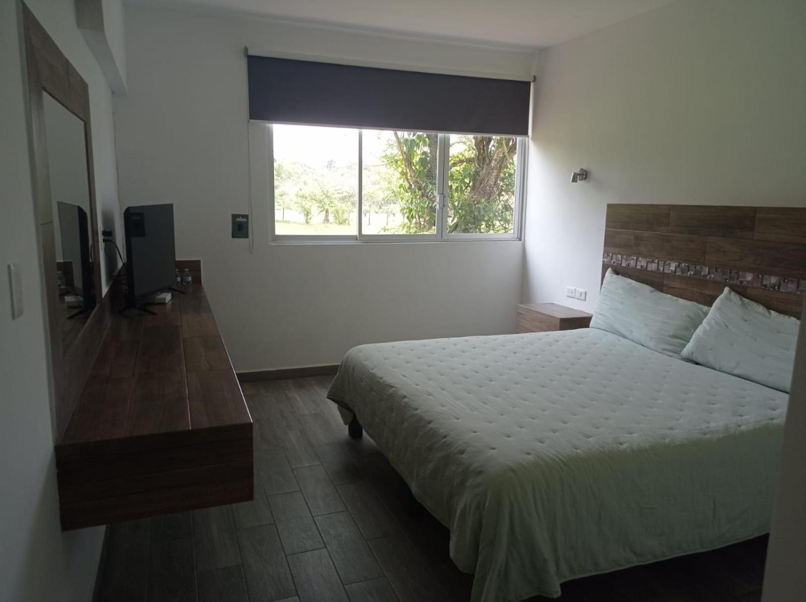 Hotel Los Leones Palenque Luaran gambar